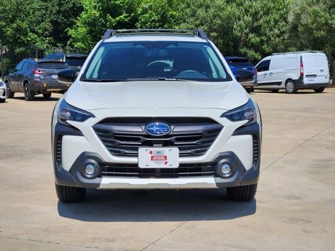 Certified 2024 Subaru Outback Limited AWD/4WD image 2