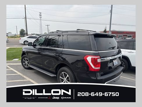 Used 2019 Ford Expedition XLT w/ Equipment Group 202A AWD/4WD image 1