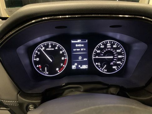 Used 2024 Subaru Outback Premium image 7