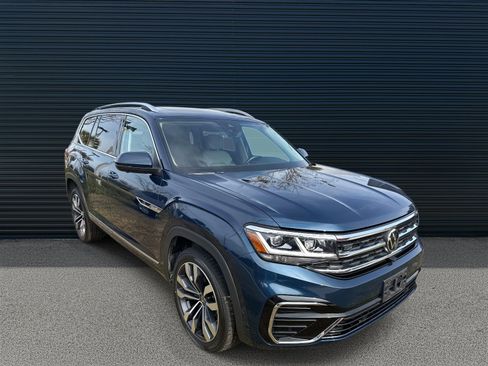 Used 2023 Volkswagen Atlas SEL Premium image 9