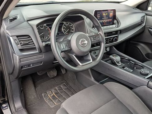 Used 2024 Nissan Rogue S AWD/4WD image 35