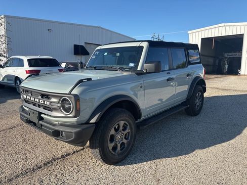 Used 2021 Ford Bronco Big Bend image 3