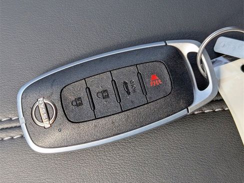 New 2025 Nissan Sentra SV image 30