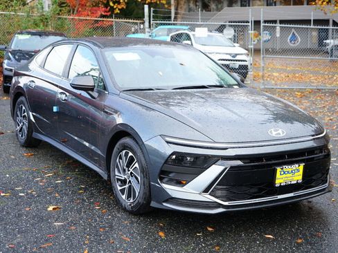 New 2026 Hyundai Sonata Blue image 3