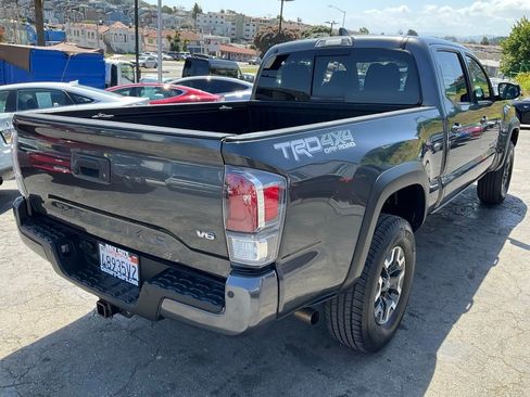 Used 2020 Toyota Tacoma TRD Off-Road w/ Technology Package AWD/4WD image 81