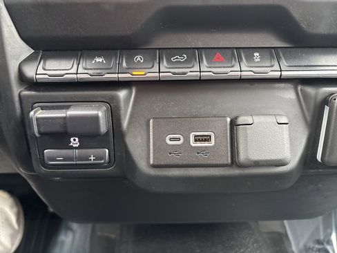 Used 2024 Chevrolet Silverado 1500 W/T w/ Trailering Package AWD/4WD image 28