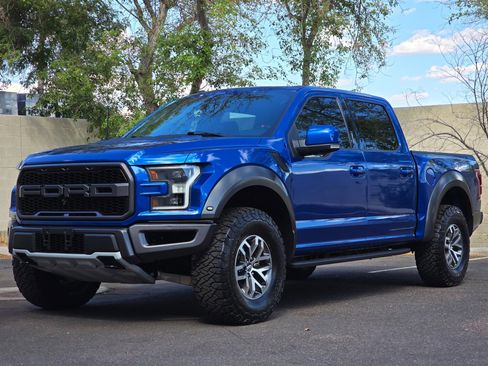 Used 2017 Ford F150 Raptor w/ Equipment Group 802A Luxury image 5