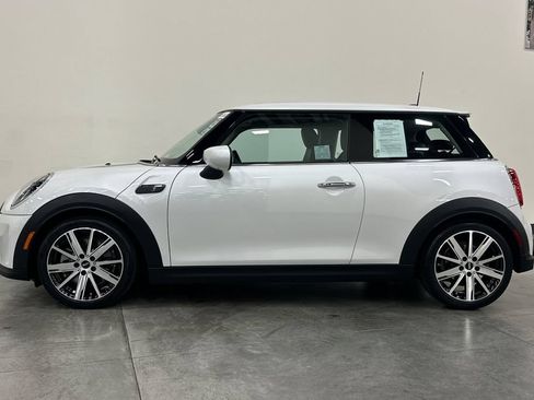 Certified 2024 MINI Cooper S w/ Signature Upholstery Package FWD image 7