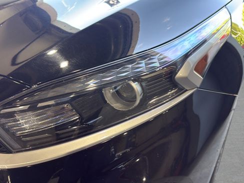 Used 2024 Kia Forte LXS FWD image 32