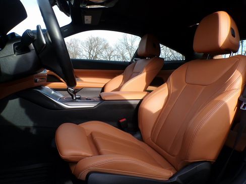 Certified 2023 BMW 430i xDrive Coupe w/ M Sport Package image 5