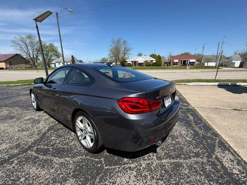 Used 2019 BMW 440i xDrive Coupe w/ M Sport Package image 6