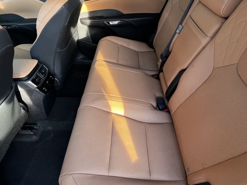 Used 2024 Lexus RX 350 Premium w/ Accessory Package (Z1) FWD image 29