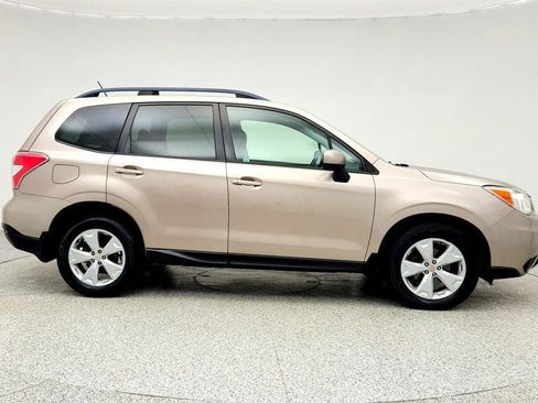 Used 2015 Subaru Forester 2.5i Premium w/ All-Weather Package image 4