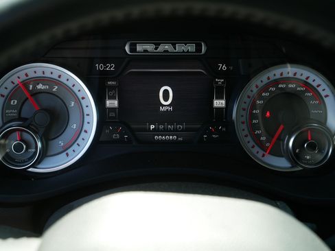 Used 2021 RAM 2500 Laramie w/ Night Edition AWD/4WD image 9