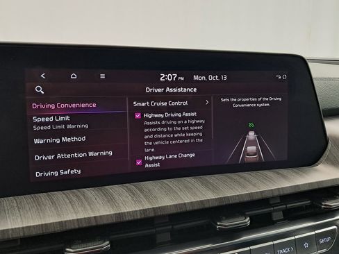 Used 2024 Kia Telluride SX image 26