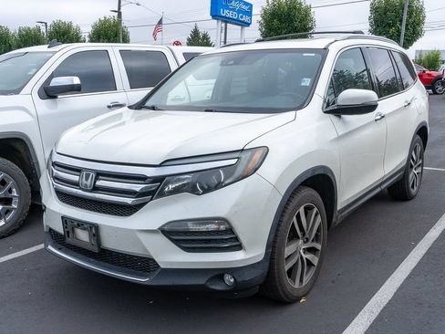 Used 2016 Honda Pilot Elite image 3