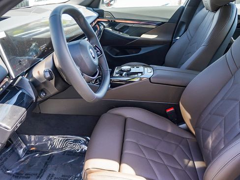 New 2026 BMW i5 eDrive40 w/ Premium Package image 20