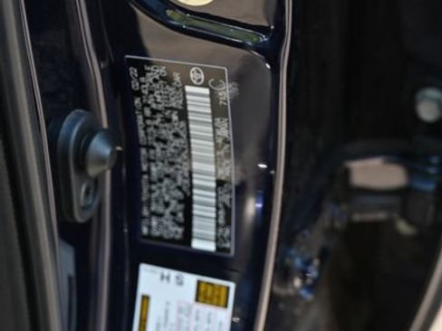 Used 2022 Toyota Corolla LE FWD image 12