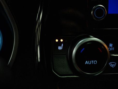 Used 2025 Toyota Highlander XSE AWD/4WD image 24