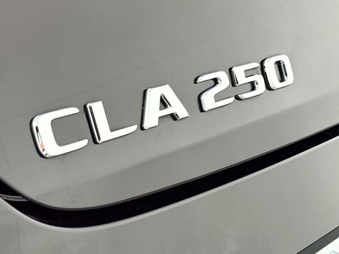 Certified 2023 Mercedes-Benz CLA 250 image 10