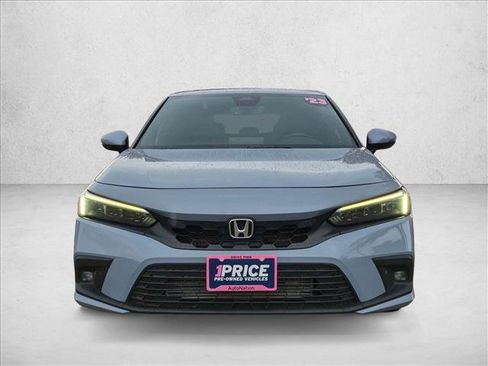 Used 2023 Honda Civic Sport Touring image 2