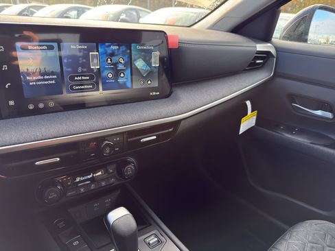 New 2026 Nissan Kicks SV w/ Cold Weather Package image 21