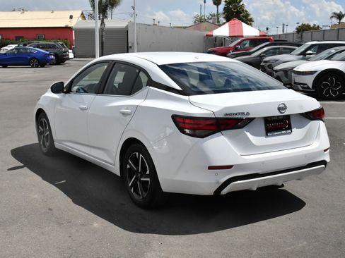 Used 2025 Nissan Sentra SV FWD image 6