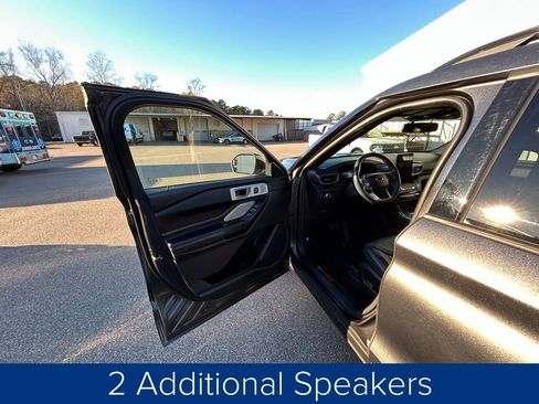 Used 2020 Ford Explorer ST w/ Premium Technology Package image 29