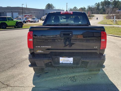Used 2022 Chevrolet Colorado LT w/ Fleet Safety Package image 4