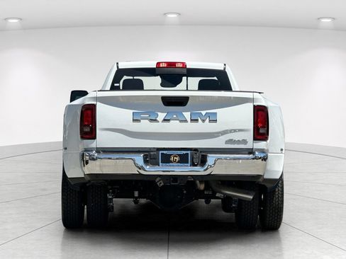 New 2026 RAM 3500 Tradesman AWD/4WD image 5