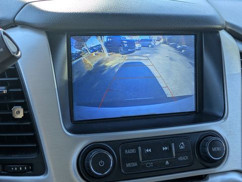 Used 2020 GMC Yukon XL SLT w/ Open Road Package image 23