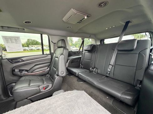 Used 2018 GMC Yukon XL SLT w/ Open Road Package AWD/4WD image 23