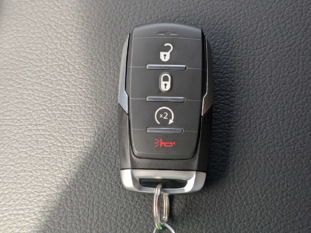 New 2026 RAM 3500 Big Horn AWD/4WD image 36