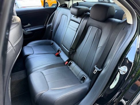 Used 2019 Mercedes-Benz A 220 image 31