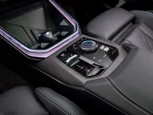 New 2025 BMW X3 xDrive30i w/ Premium Package image 12