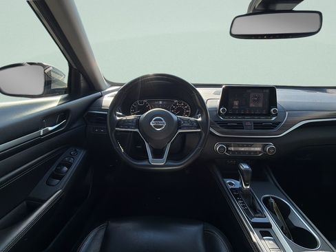 Used 2019 Nissan Altima 2.5 SL FWD image 13