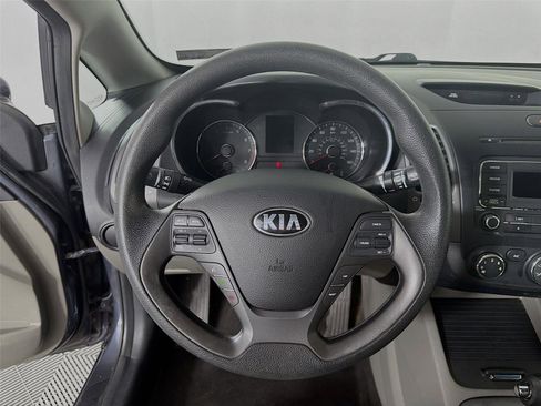 Used 2014 Kia Forte LX w/ Popular Package image 12