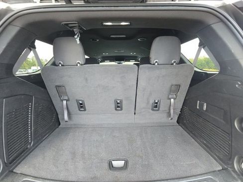 Used 2023 Chevrolet Tahoe LS image 11