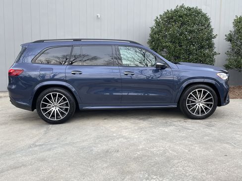 Certified 2025 Mercedes-Benz GLS 450 4MATIC image 5