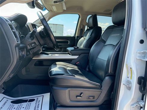 Used 2022 RAM 2500 Laramie image 17