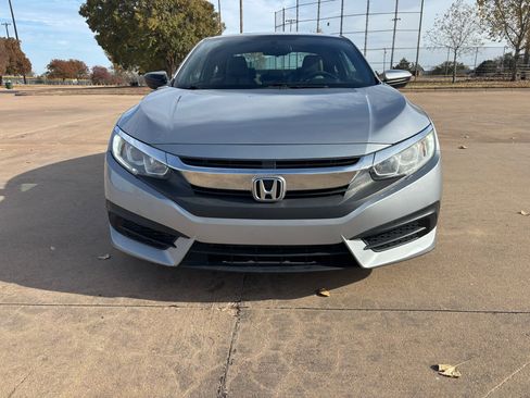 Used 2018 Honda Civic LX-P image 5