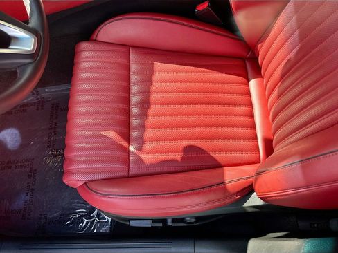 Used 2023 Genesis G70 2.0T w/ Sport Prestige Package image 20