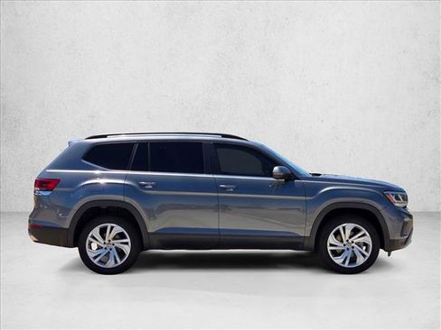 Used 2021 Volkswagen Atlas SE FWD image 4