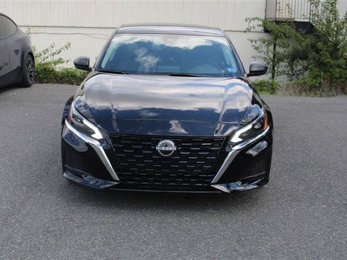 Used 2025 Nissan Altima 2.5 S FWD image 3