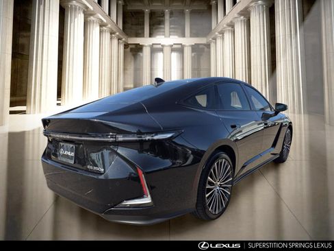 New 2026 Lexus ES 350e FWD image 4