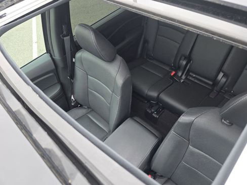 Certified 2024 Honda Passport EX-L image 4