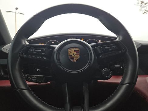 Used 2022 Porsche Taycan 4S image 25