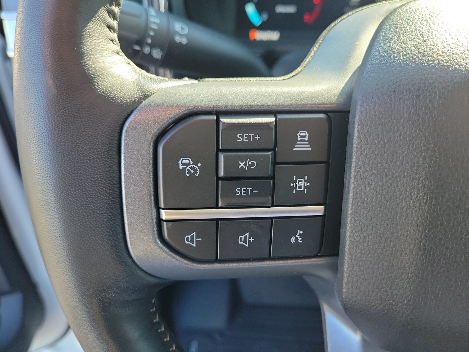 Certified 2024 Ford F250 Lariat w/ Lariat Ultimate Package AWD/4WD image 19