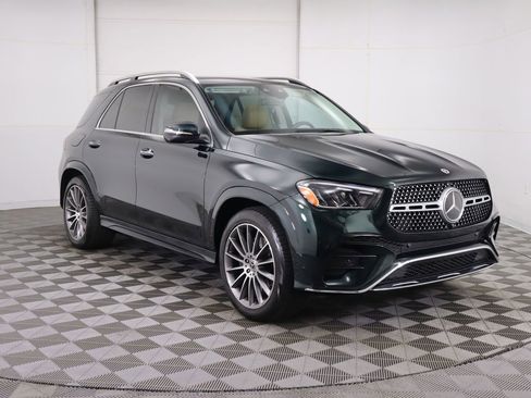 Used 2024 Mercedes-Benz GLE 450 4MATIC image 3