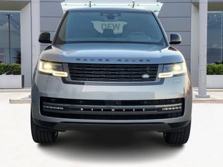 New 2025 Land Rover Range Rover Long Wheelbase SE video 2